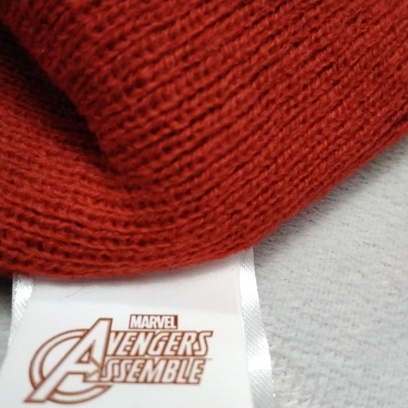Marvel Avengers Assemble Beanie Size OSFM - Picture 3 of 4
